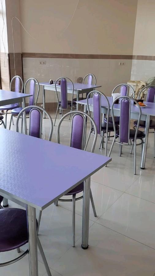 تساندريبش Коралл - Coral Sea Hotel المظهر الخارجي الصورة